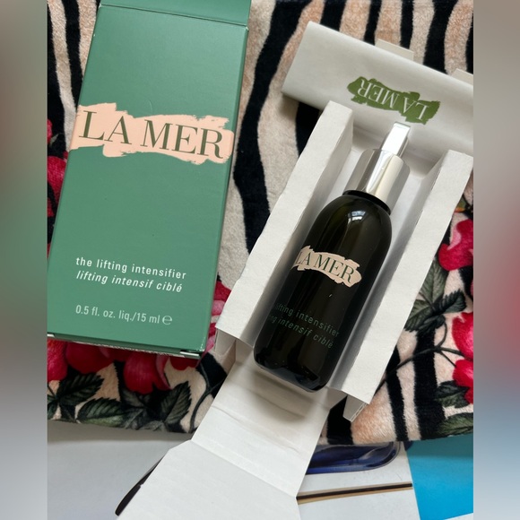 NWT La Mer The Lifting Intensifier 15ml new + cosmetic bag (full size) - Picture 1 of 10